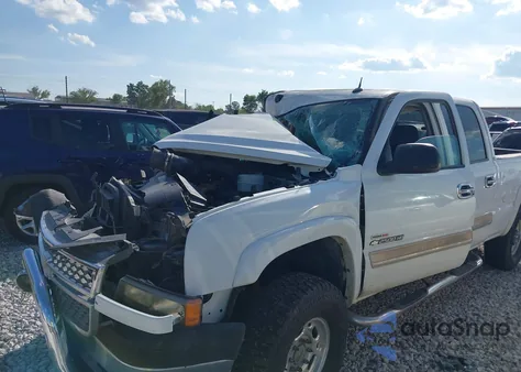 2005 Chevrolet Silverado 2500Hd Lt from USA, damaged, VIN 1GCHK23255F939672